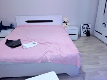 webcam girl yana_squrel_22 live cam image #1498463