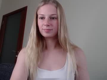 webcam girl magic_couple13 live cam image #2877637