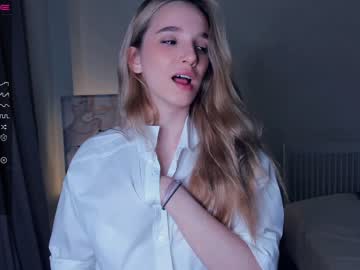 webcam girl love_lovess live cam image #4956290