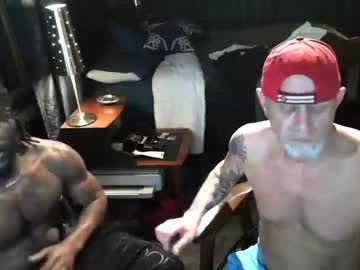 webcam man thehouseguy513 live cam image #3642610