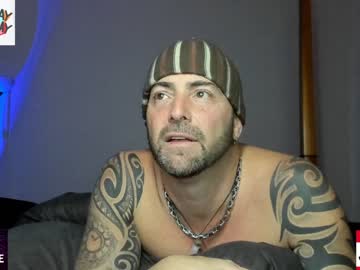 webcam man whaaaaaaaat live cam image #3292564