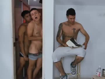 webcam man boysdeluxemilitary live cam image #5814841