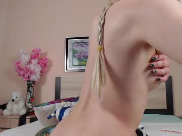 webcam girl cuuuteeeblonde live cam image #298501