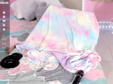 webcam girl little_effy18 live cam image #2909610
