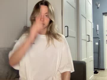 webcam girl angel_from_sky live cam image #4902347