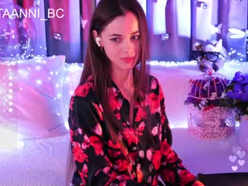 webcam girl taanni_bc live cam image #3186341