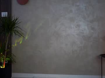 webcam girl xoxo_emma live cam image #2058993