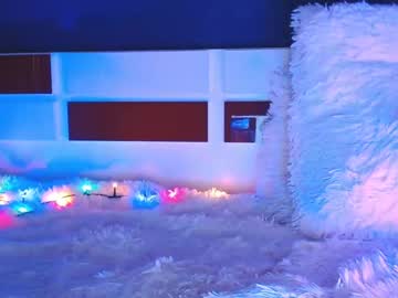 webcam girl mayadelevinnge live cam image #3179526