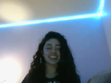 webcam girl savinajade live cam image #3321595
