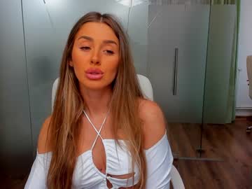 webcam girl anyarayne live cam image #5671737