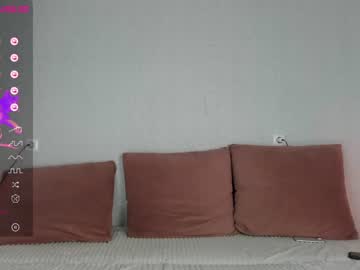 webcam couple al1ce_fox live cam image #4492129
