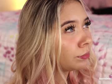 webcam couple students_porn live cam image #1784246