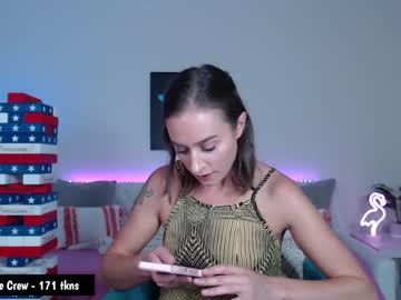 webcam girl holihurricane live cam image #1971916