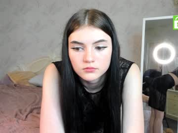 webcam girl vivien_cart live cam image #2848128