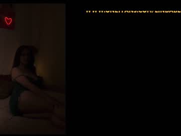 webcam girl lindabluee live cam image #4497566