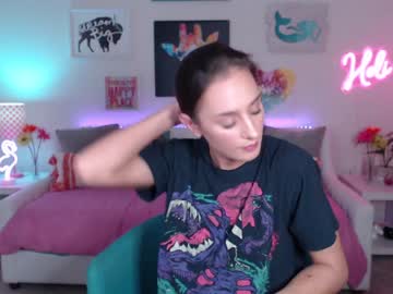 webcam girl holihurricane live cam image #5604523