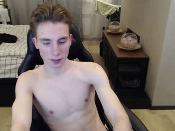 webcam man cute_brian live cam image #5847932