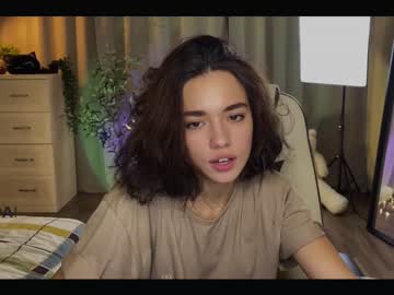 webcam girl ella_flar_ live cam image #3374943