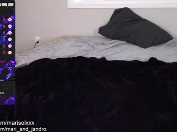webcam girl mari_and_jandro live cam image #775799