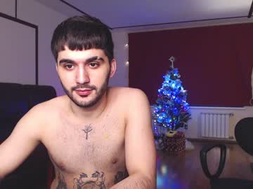 webcam man teddy_mode live cam image #906378