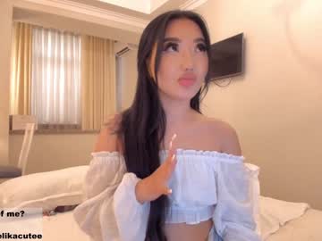 webcam girl elikacutee live cam image #1575837