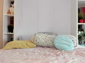 webcam girl mis_eva live cam image #529334