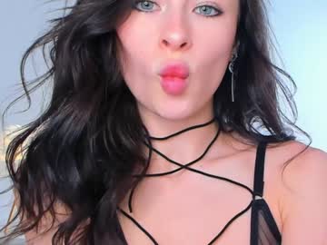 webcam girl uwunikaa live cam image #6787124