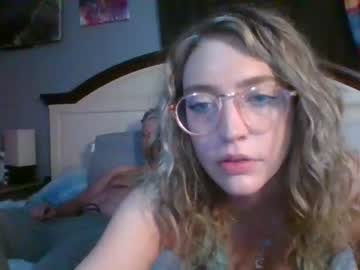 webcam girl goldenhourhippie live cam image #1248515