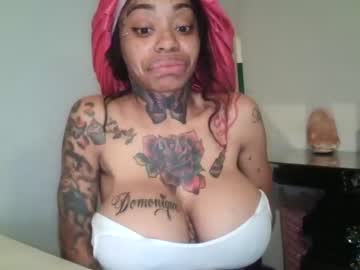 webcam girl creamyexotica live cam image #744890