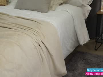 webcam girl chloewildd live cam image #4296732