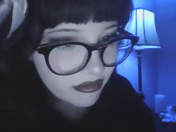 webcam girl lottiepoppie live cam image #6201808