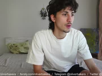 webcam man oliver_baker live cam image #4895685