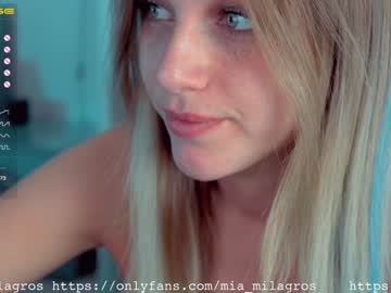 webcam girl mia_milagros live cam image #507487