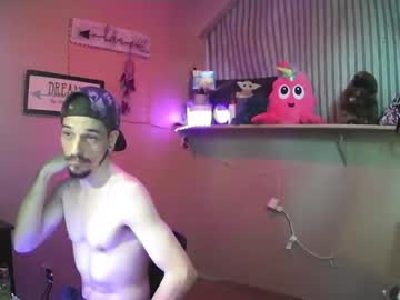 webcam couple stonerwithnoface live cam image #4954475