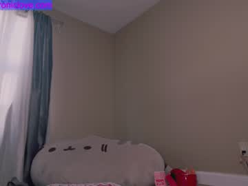 webcam girl chroniclove live cam image #2944906