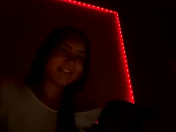webcam girl trinitie_ live cam image #7054051