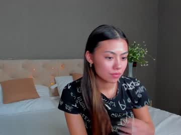 webcam girl amely_moore live cam image #4339316