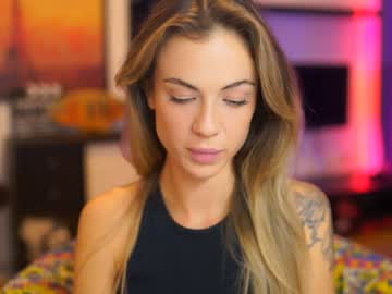 webcam girl melodymate live cam image #409897