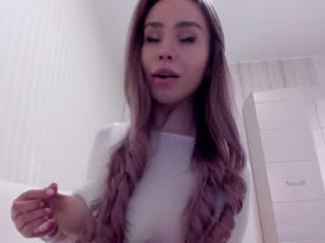 webcam girl aminaswan_ live cam image #3106256