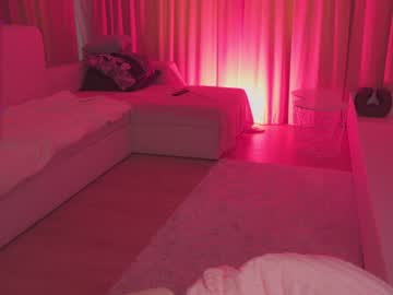 webcam girl aveksmr live cam image #2439002