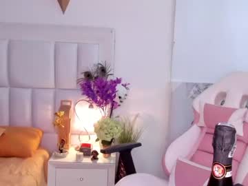 webcam girl scarlett__baker live cam image #648761