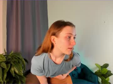 webcam girl sunnyviolet live cam image #4499926