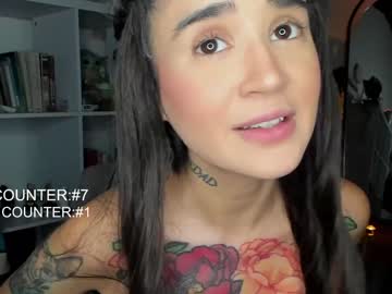 webcam girl lonelly_lolly98 live cam image #6257308