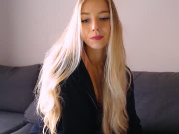 webcam girl pervyblonde live cam image #1299428
