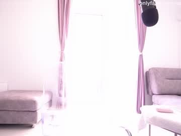 webcam girl innocentemmy live cam image #1809078