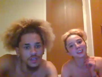 webcam couple ittybitty7 live cam image #2022506