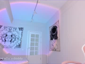 webcam girl uhhottie live cam image #6029214
