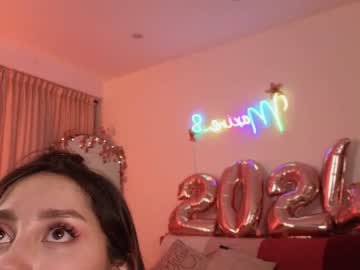 webcam girl maxine_8 live cam image #6070287