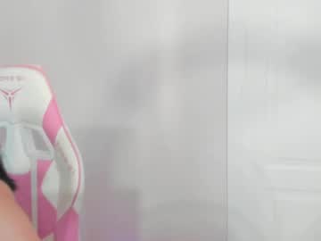 webcam girl alice__land live cam image #7026006