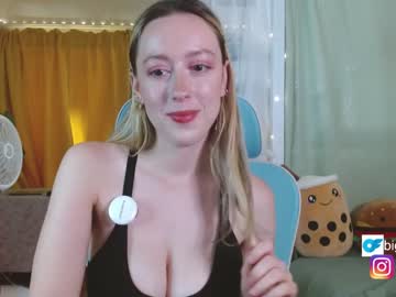 webcam couple bigeyesxo live cam image #5400352